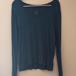Women's Green Long Sleeve Top